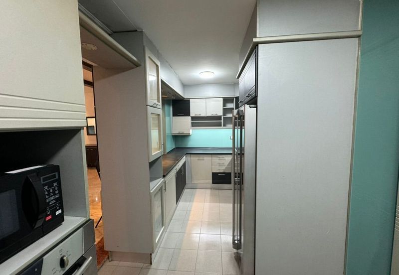 Corinthian Condominium