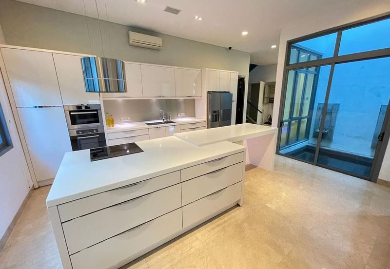 The Residence, Mont Kiara