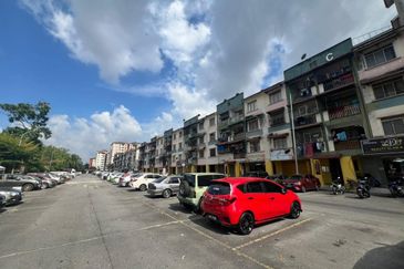 Jalan Dagang Mas 5, Taman Mas Sepang