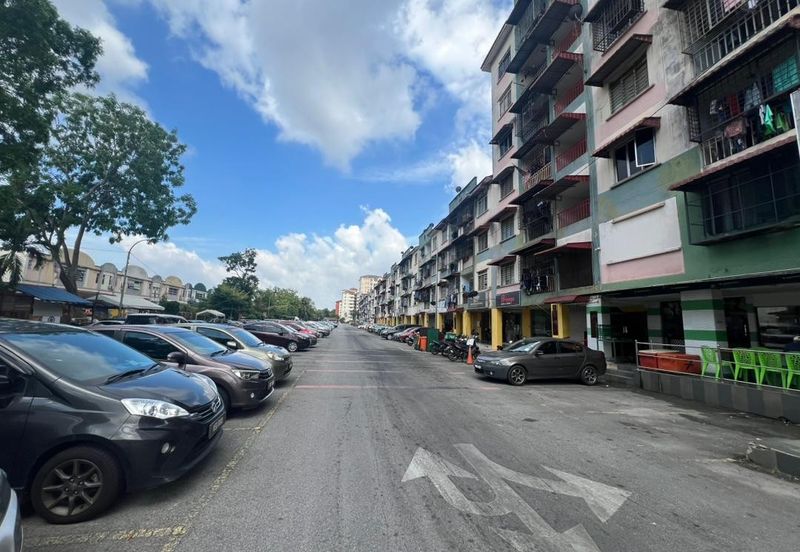 Jalan Dagang Mas 5, Taman Mas Sepang