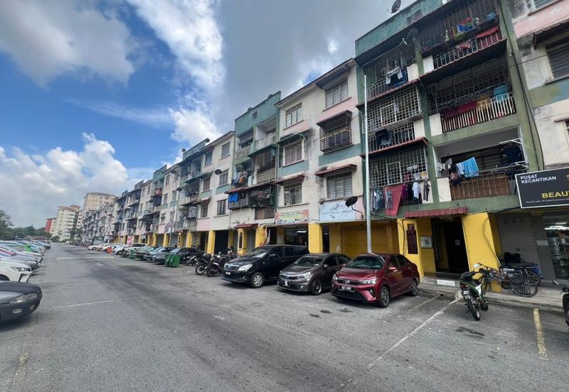 Jalan Dagang Mas 5, Taman Mas Sepang