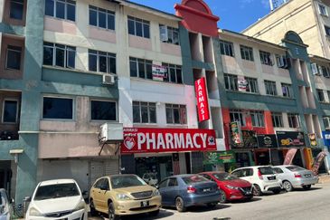 Jalan Dagang Mas 5, Taman Mas Sepang