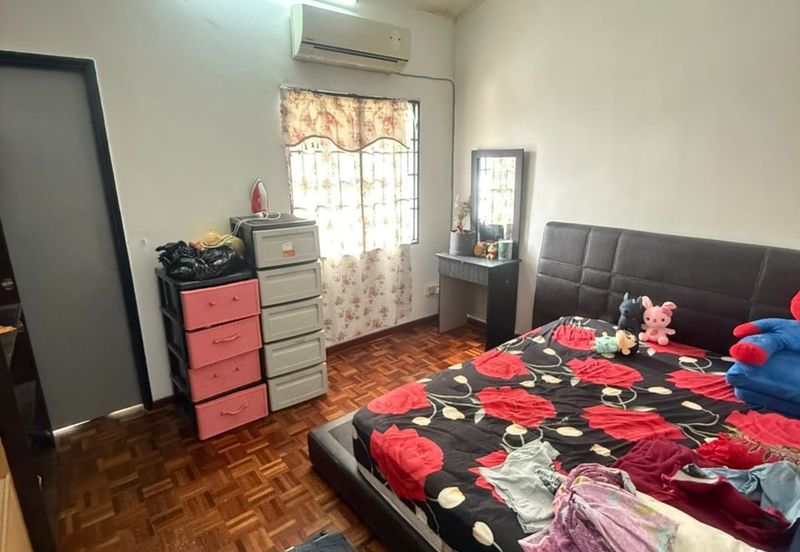 Taman Kepong (Kepong Garden)