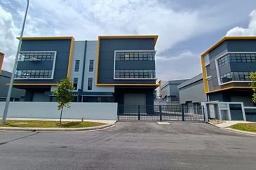 Sime Darby XME Business Park @ Nilai Impian , Negeri Sembilan