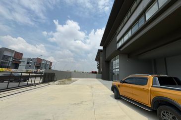 Elmina Business Park