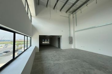 Elmina Business Park