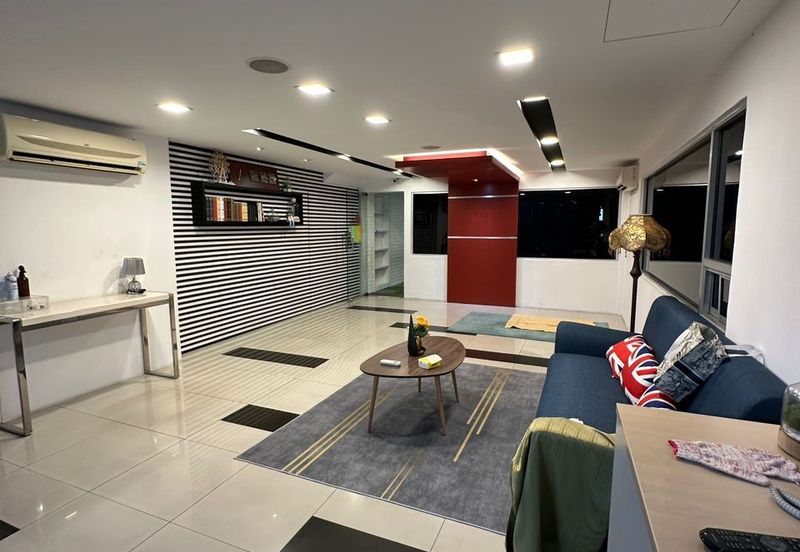 (Corner) TSB , Kota Damansara @ Sungai Buloh