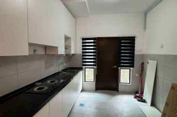 Kampung Sungai Kayu Ara