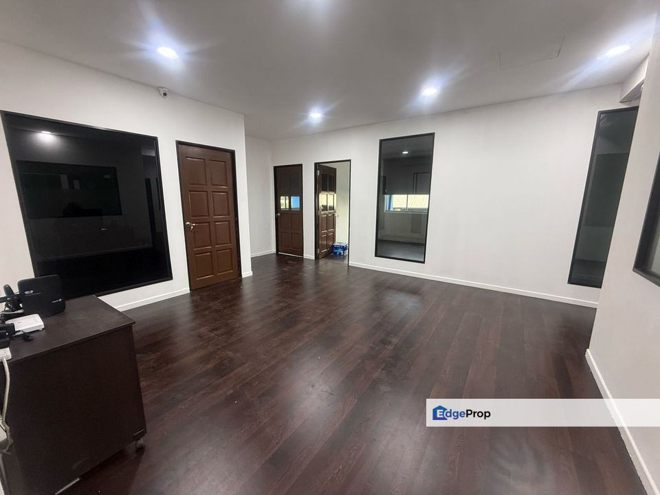 (2.5sty SemiD) Perindustrian USJ 1 @ Subang Jaya, Selangor, Subang Jaya