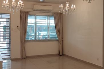 Tiara Permata Residensi @ Kayu Ara , Petaling Jaya