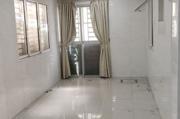 Tiara Permata Residensi @ Kayu Ara , Petaling Jaya