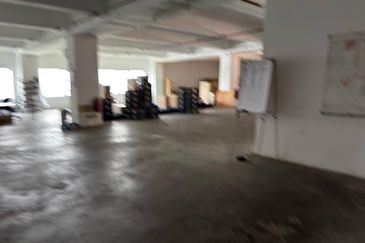 Bukit Jelutong , Seksyen U8 @ Shah Alam