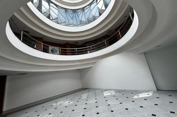 Bukit Jelutong , Seksyen U8 @ Shah Alam