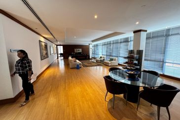 Bukit Jelutong , Seksyen U8 @ Shah Alam