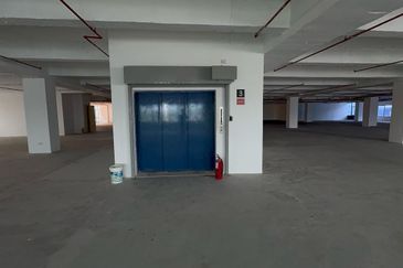 Bukit Jelutong , Seksyen U8 @ Shah Alam