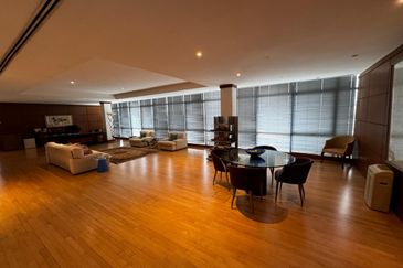 Bukit Jelutong , Seksyen U8 @ Shah Alam