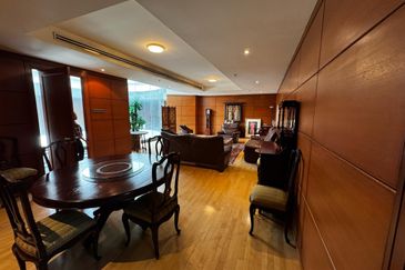 Bukit Jelutong , Seksyen U8 @ Shah Alam