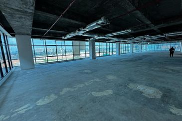 Bukit Jelutong , Seksyen U8 @ Shah Alam