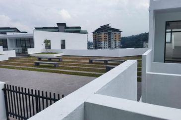 Empire Residence @ Damansara Perdana , Petaling Jaya 