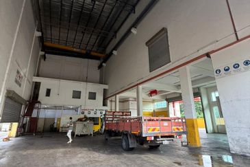 Alam Premier Industrial Park , Seksyen 33 @  Shah Alam