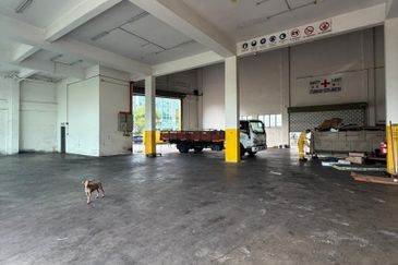 Alam Premier Industrial Park , Seksyen 33 @  Shah Alam