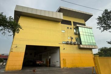 Alam Premier Industrial Park , Seksyen 33 @  Shah Alam