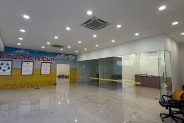 Alam Premier Industrial Park , Seksyen 33 @  Shah Alam