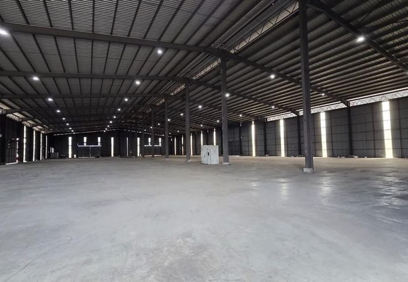 Taman Bunga Negara , Seksyen 27 @ Shah Alams