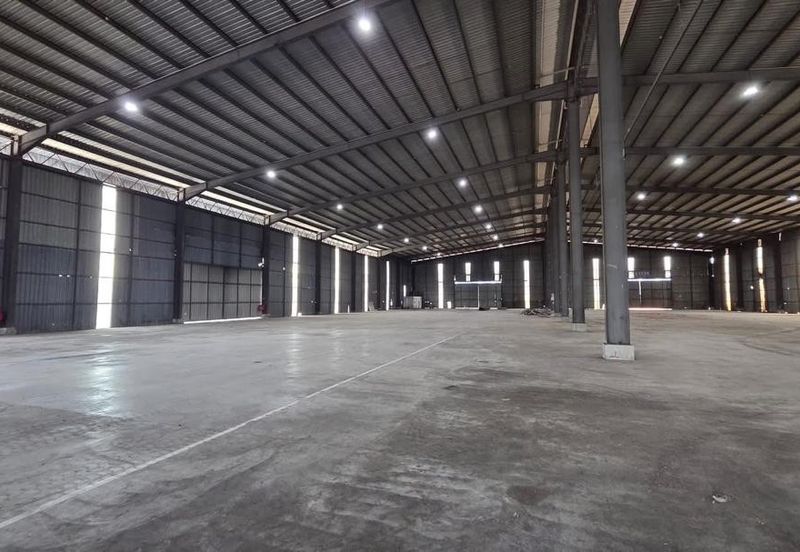 Taman Bunga Negara , Seksyen 27 @ Shah Alams