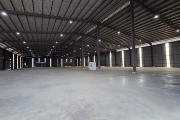 Taman Bunga Negara , Seksyen 27 @ Shah Alam