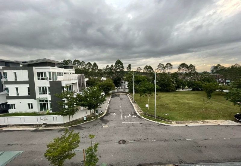 Suria Villa @ Sungai Long