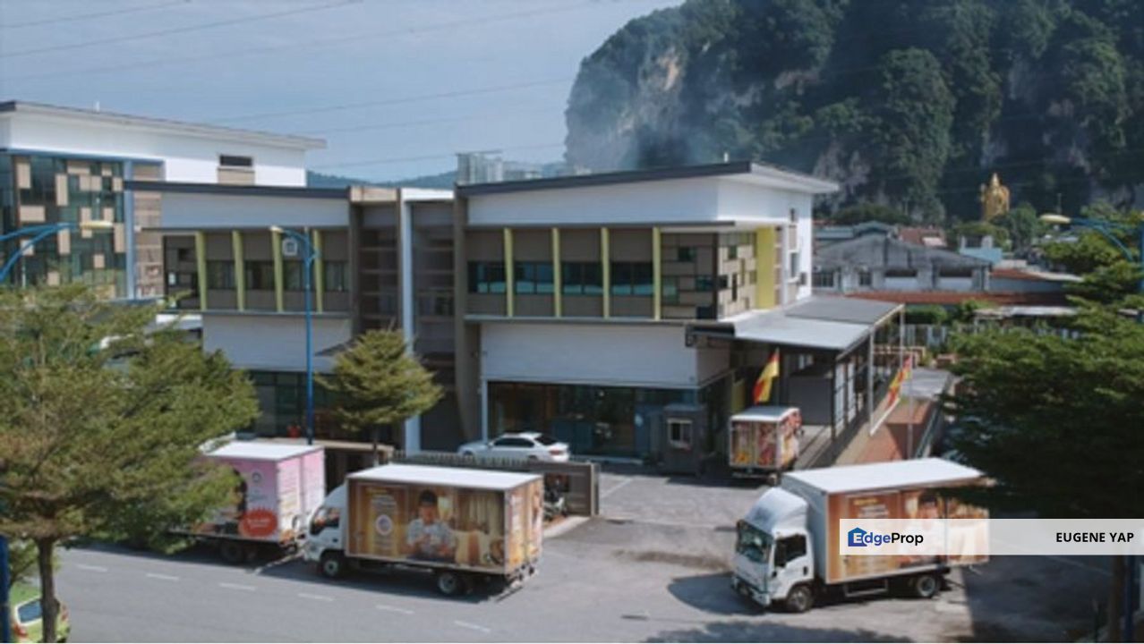 Amari Batu Caves @ Sri Gombak, Selangor, Batu Caves 