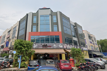 【 Corner Shop】Bandar Puteri Puchong , Main Road , Puchong Jaya , Jalan Kenari