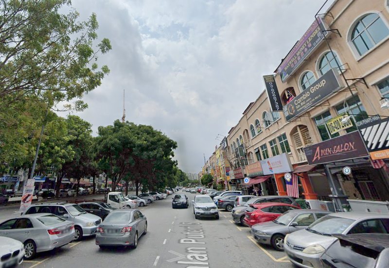 Bandar Puteri Puchong 5 3Storey Shop For Sale , Fully Tenanted , Facing Main Road , Long Lease Tenant