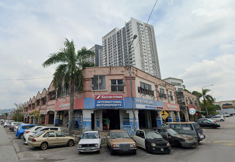 Pusat Perdagangan Seri Kembangan