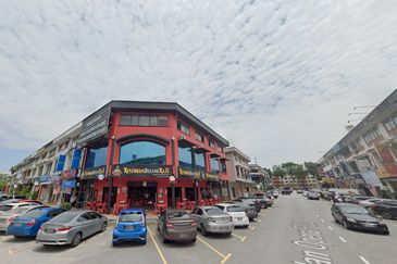 3Storey Shop for rent Shah Alam TTDI Jaya , Selangor 
