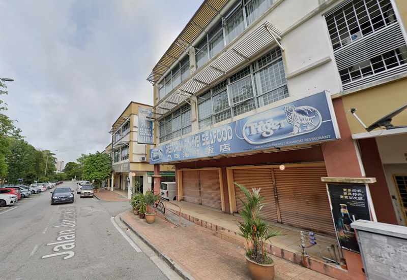 HiCom-Glenmarie Industrial Park