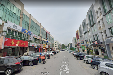 Puchong Puteri Ground floor shop for Rent , Bandar Puteri Puchong , Puteri 1 , Puteri 2 , Puteri 5 , Jalan Kenari