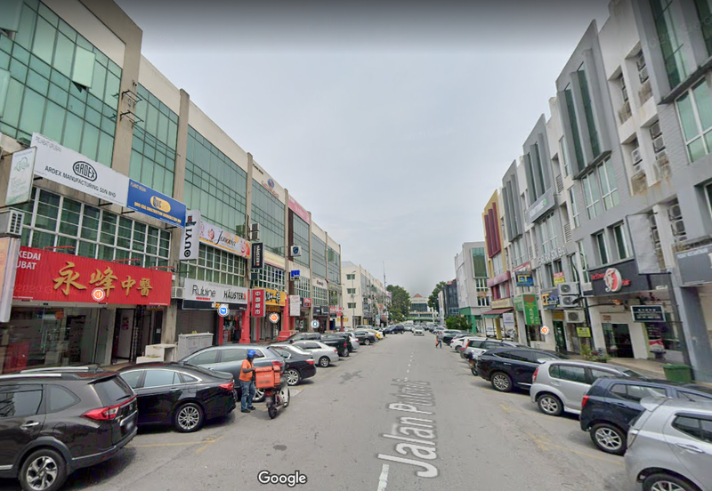 4Storey Shop Bandar Puteri Puchong , ROI 4.5% , Main Road , Long Lease Tenant , Puteri 1 , Puteri 2 , Puteri 5 , Jalan Kenari , Puchong Jaya