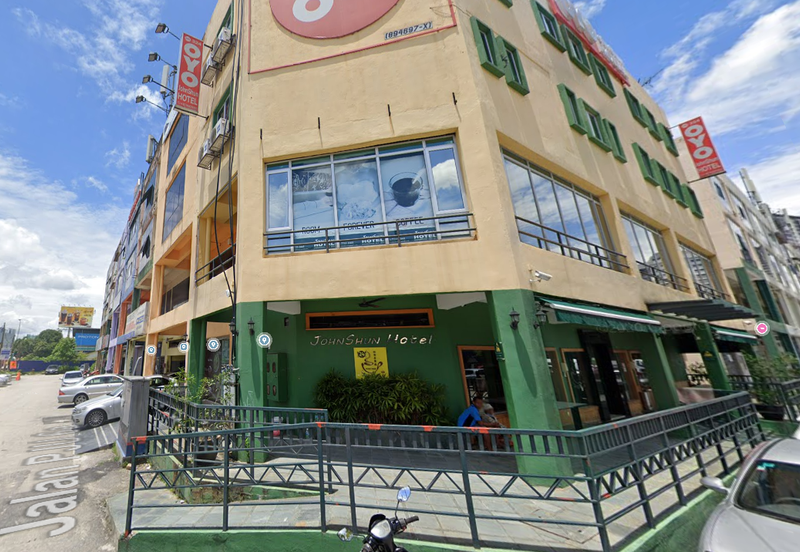 Kayu Ara Business Park, Kayu Ara