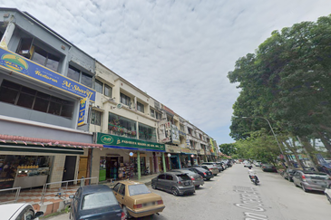 Corner Shop for rent Shah Alam , TTDI Jaya , Jalan Opera , Selangor