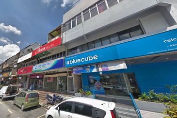 Ground floor Shop for rent Taman Tun Dr Ismail 