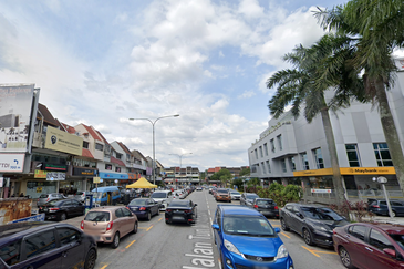 Ground floor Shop for rent Taman Tun Dr Ismail 