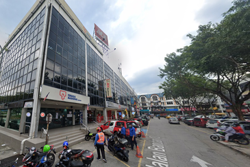 Jalan Bandar @ Taman Melawati