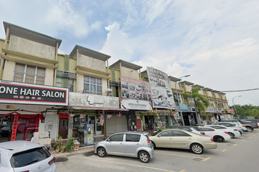 【 ROI 5% 】2 Storey Shop for Sale Kuala Selangor Medan Niaga