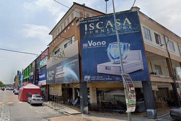 2 Storey Corner Shop For Rent Kuala Selangor Taman Bendahara