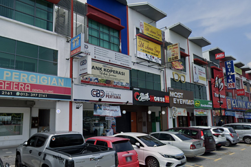2 Storey Corner Shop For Rent Kuala Selangor Taman Bendahara