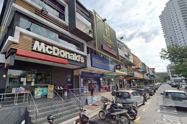 Ground floor shop for rent Taman Tun Dr Ismail , Kuala Lumpur