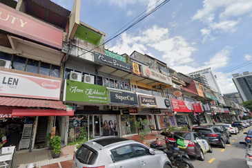 Ground floor shop for rent Taman Tun Dr Ismail , Kuala Lumpur