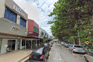 Ground floor shop for rent Taman Tun Dr Ismail , Kuala Lumpur